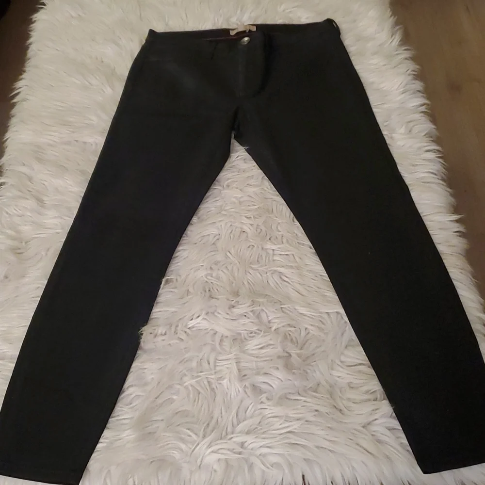 Banana Republic Black Jeans – Light Sheen, Size 29, Amazing Condition